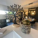 Modern House In With Terrace Jalhay