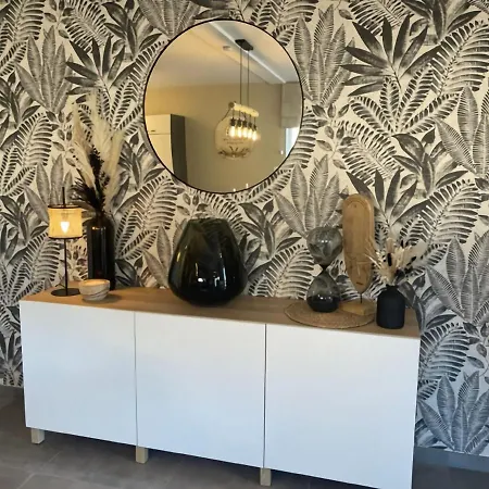 Сasa de vacaciones Modern House In With Terrace