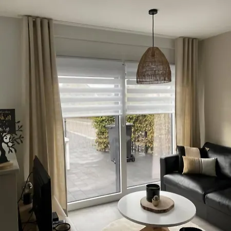 Semesterbostad Modern House In With Terrace *
